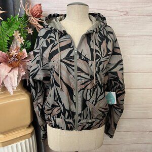 B1 - NWT multicolor O'NEILL water resistant shifting tide windbreaker jacket MED